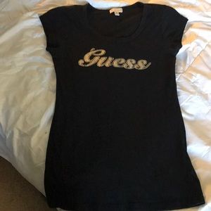 Guess T-shirt